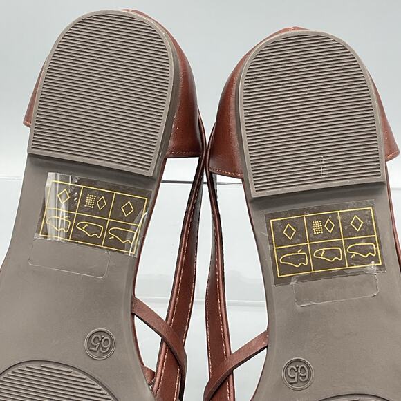 NEW Journee Collection Women’s Ekko Cross Weaved Flats Brown Size 6.5 - Picture 9 of 10